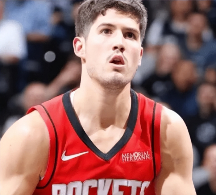 百家乐官网-谢泼德真打出来了!防守蜕变能串联全队,还能进关键三分!|火箭|休斯敦火箭队|NBA常规赛|华盛顿奇才队|nba_新浪体育_新浪新闻